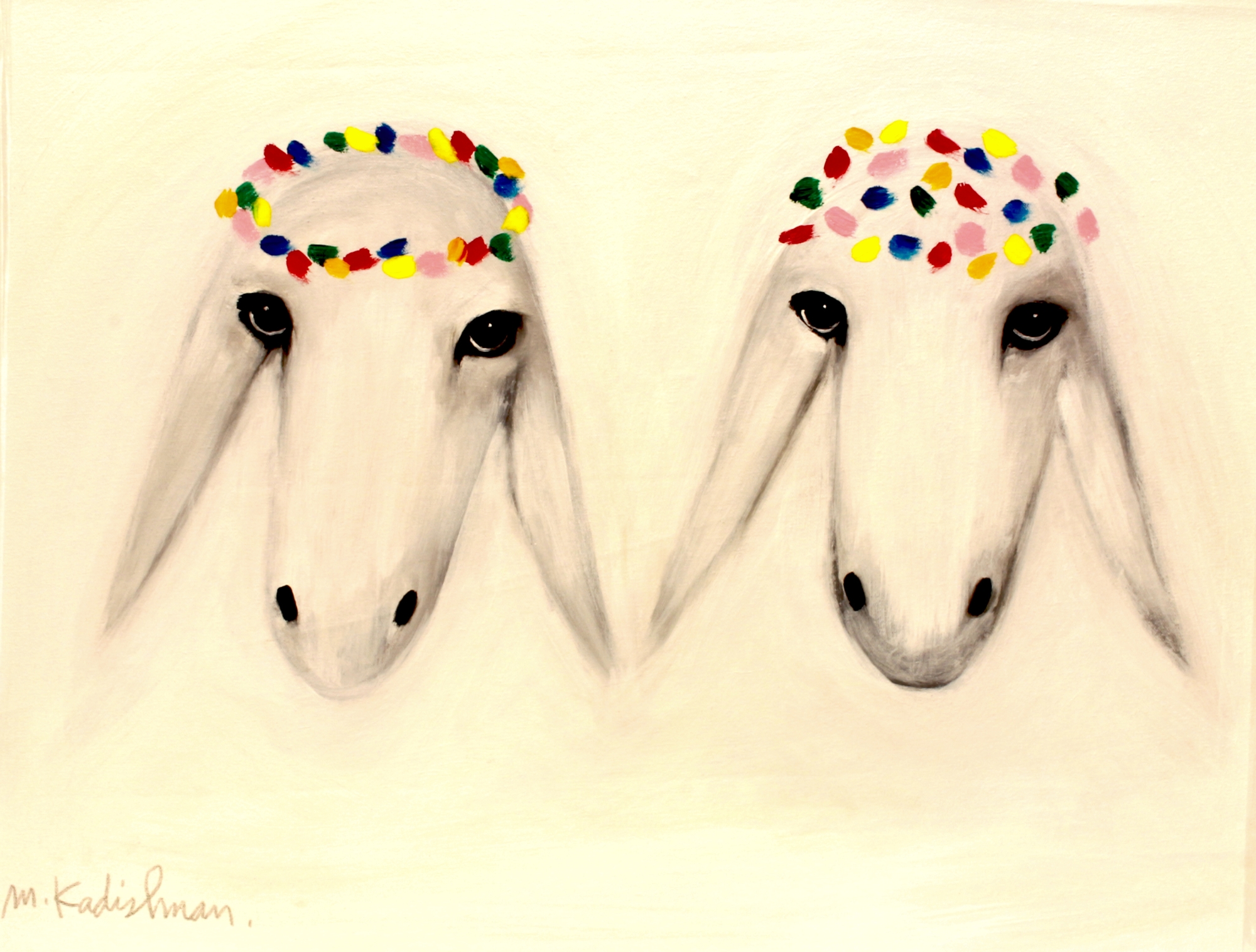 2 ראשי כבש לבנים עם נזר